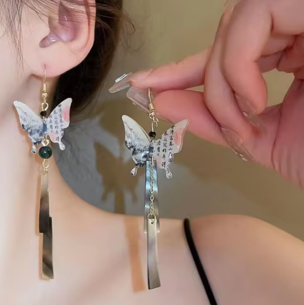 Chinese Fan Earrings - Image 5