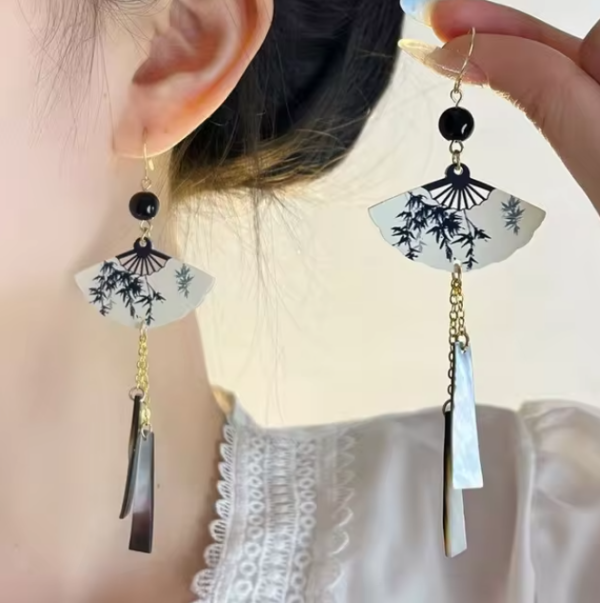 Chinese Fan Earrings - Image 3